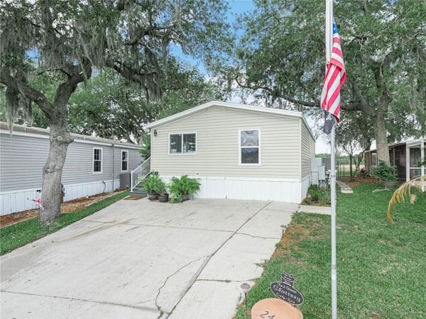 24 SILVERSIDES STREET , LAKE WALES, FL 33898
