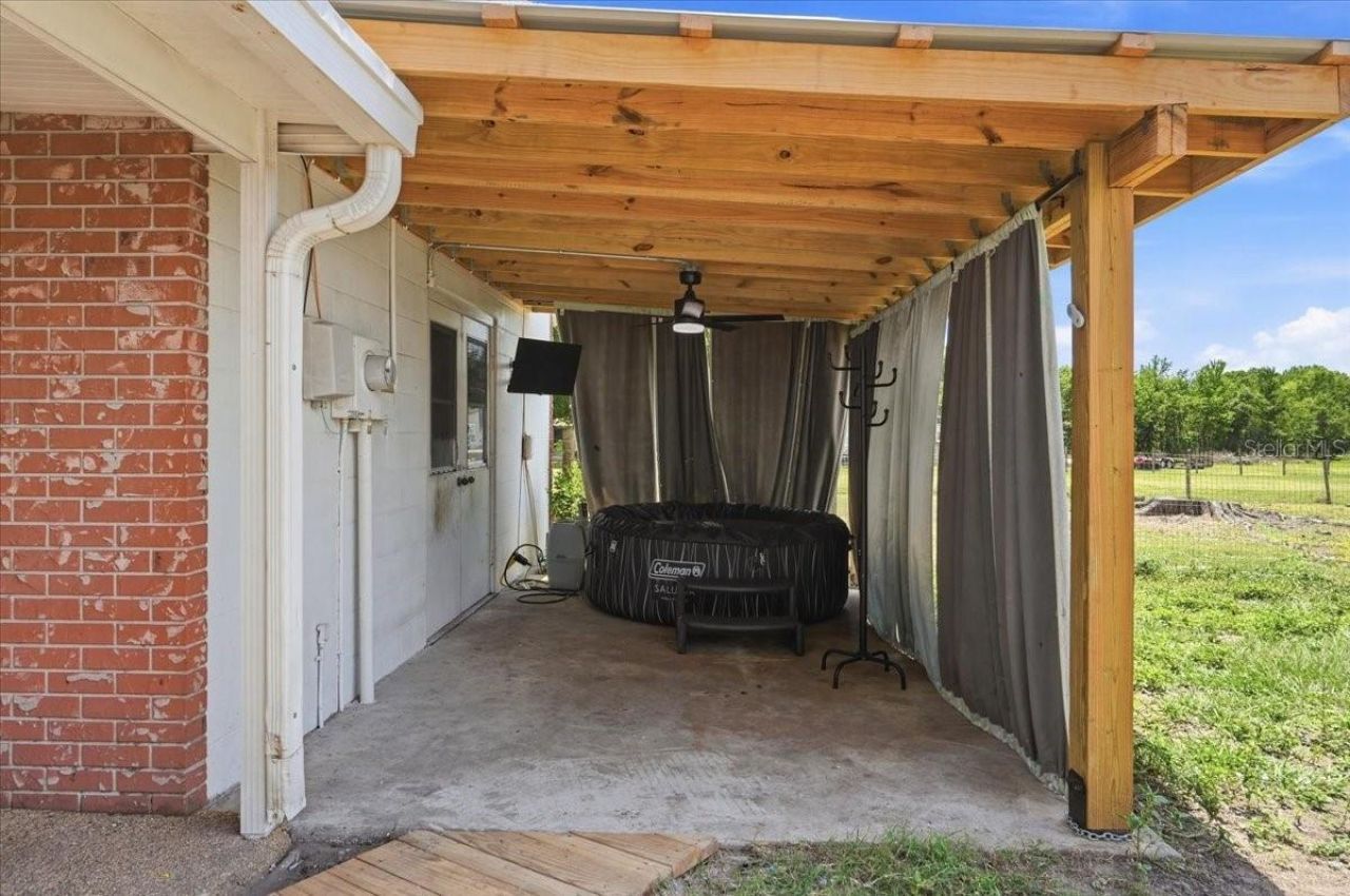 303 Karppe Road, Plant City, FL 33567 Photo