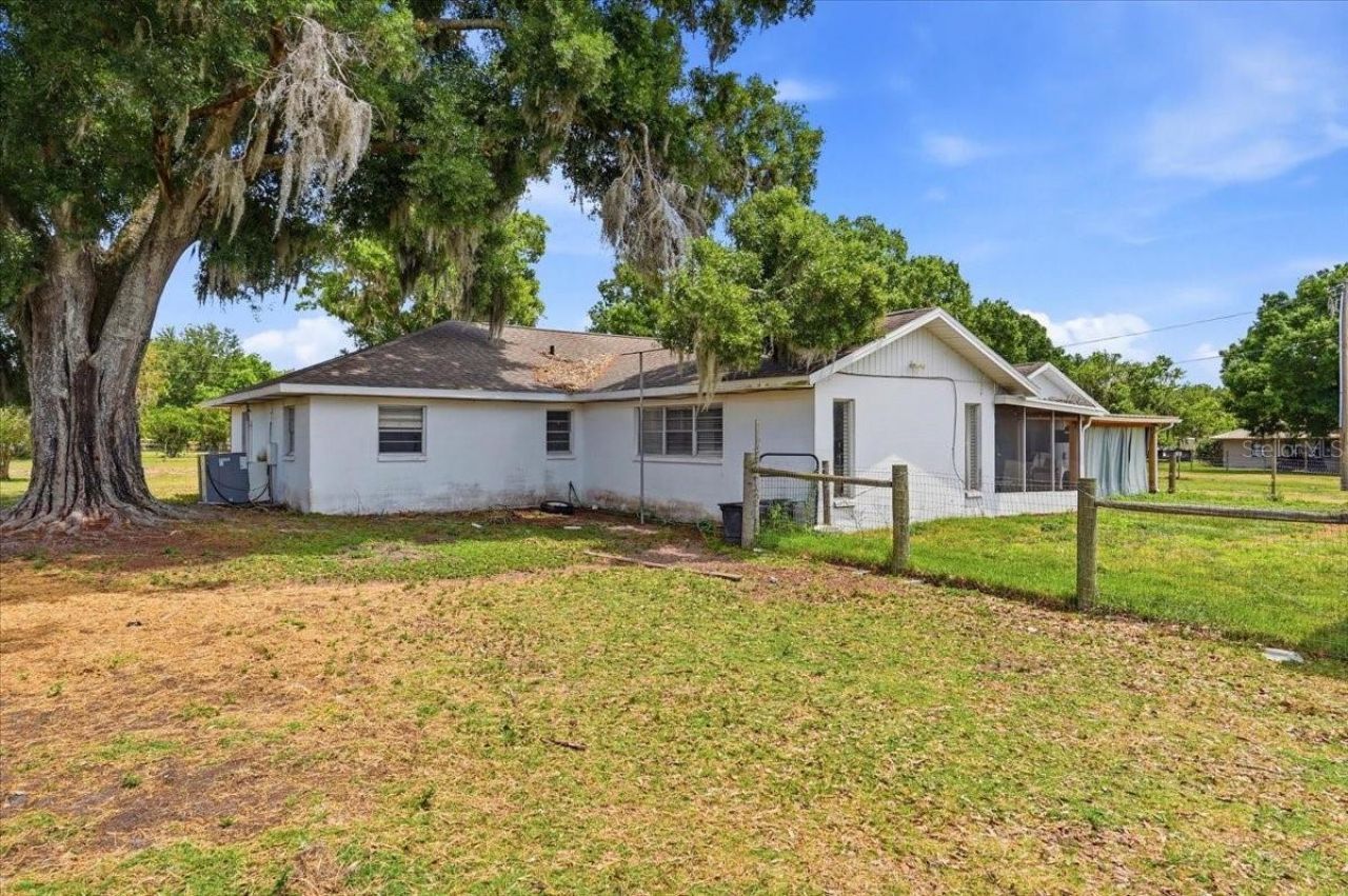 303 Karppe Road, Plant City, FL 33567 Photo
