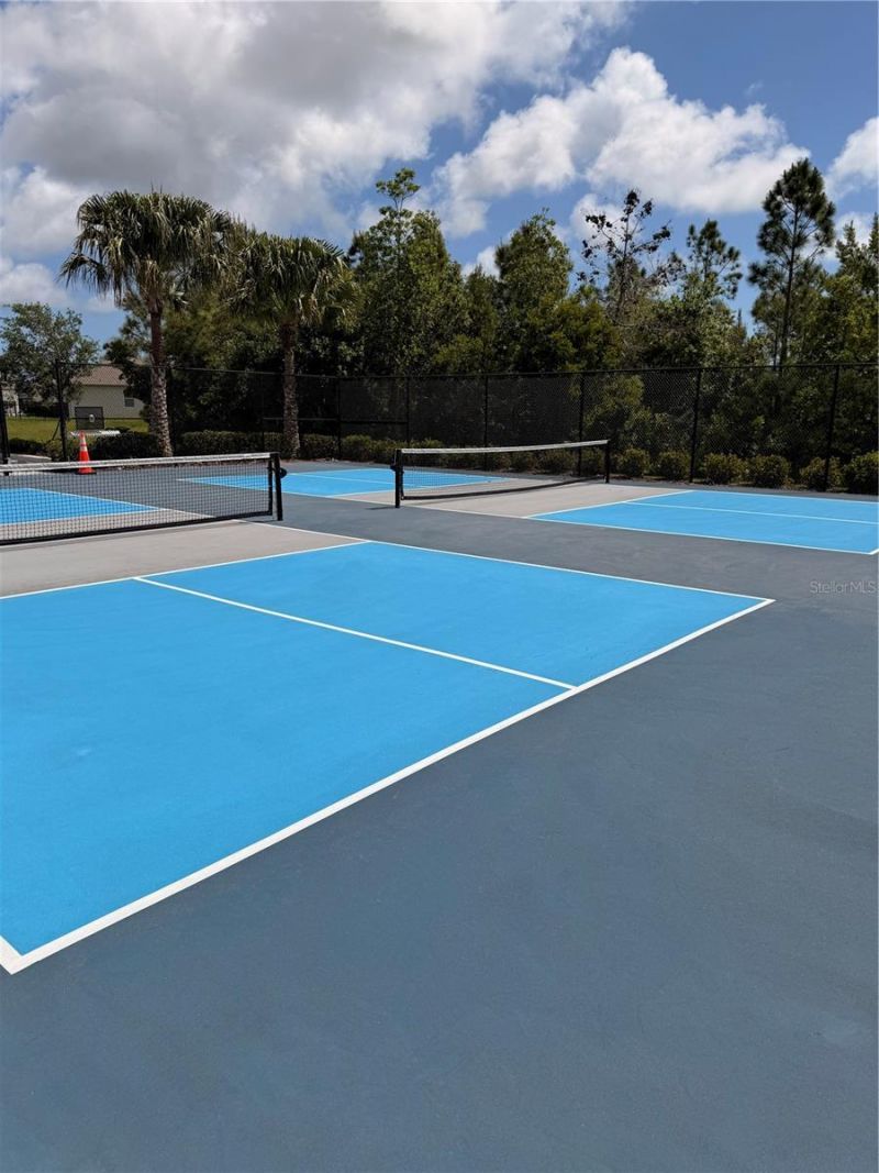 554 Armoyan Way, New Smyrna Beach, FL 32168 Photo
