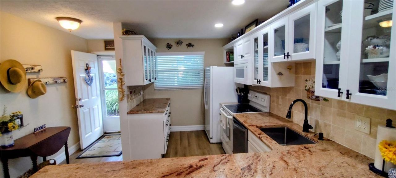 1351 Bayshore Drive, Unit 108, Fort Pierce, FL 34949 Photo