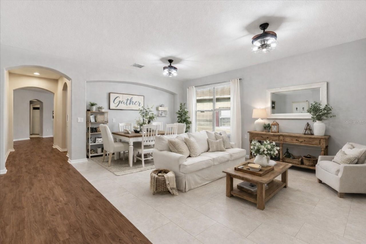 14338 Tanja King Boulevard, Orlando, FL 32828 Photo