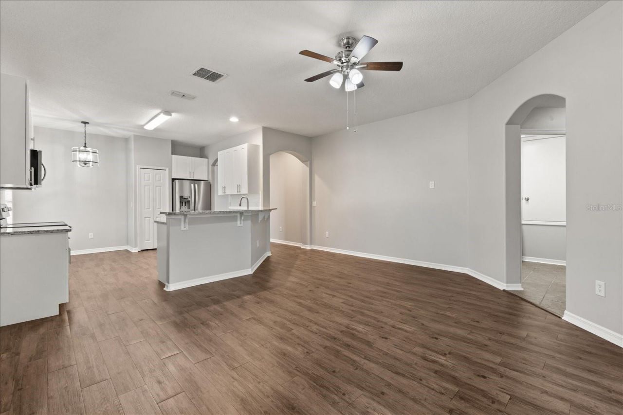 14338 Tanja King Boulevard, Orlando, FL 32828 Photo