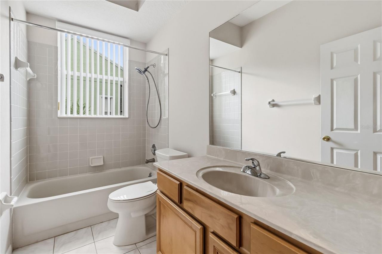 4502 Saddleworth Circle, Orlando, FL 32826 Photo
