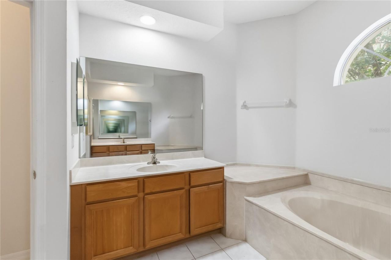 4502 Saddleworth Circle, Orlando, FL 32826 Photo