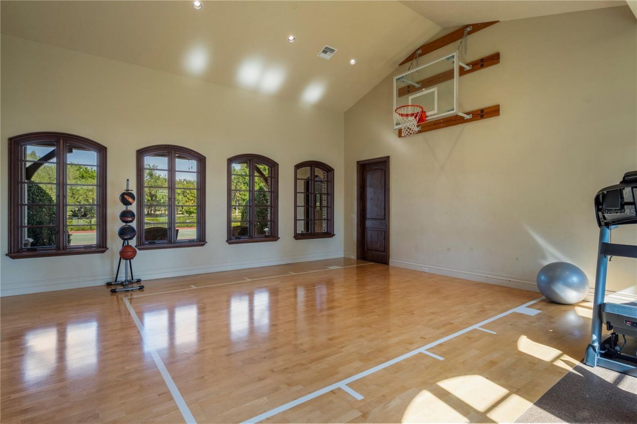 9121 Tibet Pointe Circle, Windermere, FL 34786 Photo
