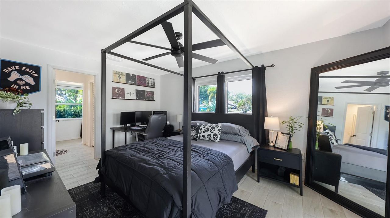 589 Commonwealth Lane, Sarasota, FL 34242 Photo