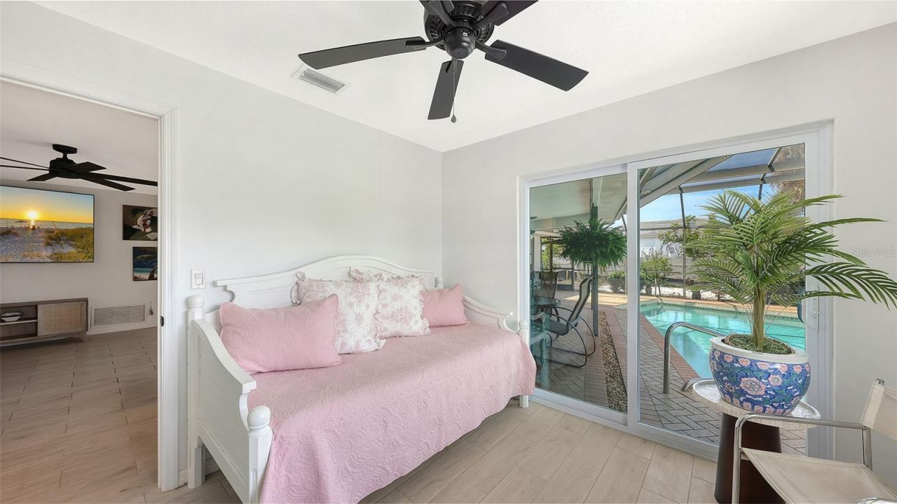 589 Commonwealth Lane, Sarasota, FL 34242 Photo