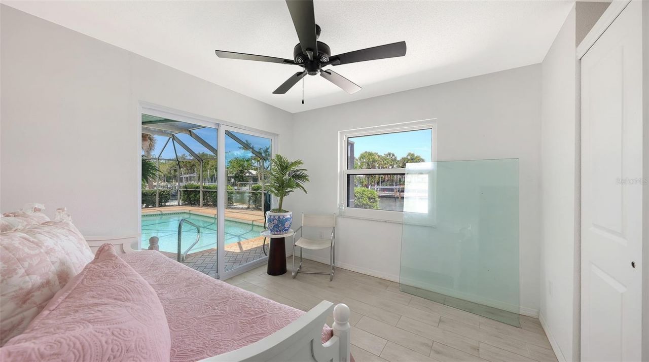 589 Commonwealth Lane, Sarasota, FL 34242 Photo