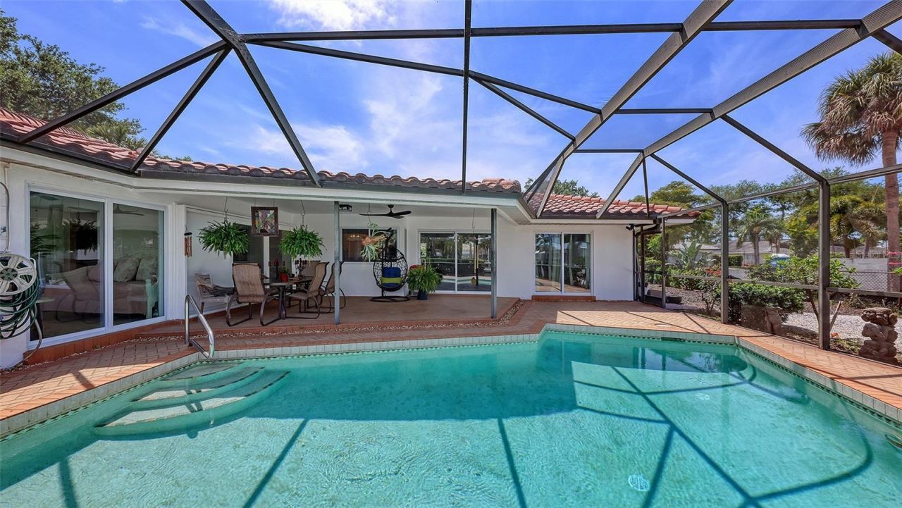 589 Commonwealth Lane, Sarasota, FL 34242 Photo