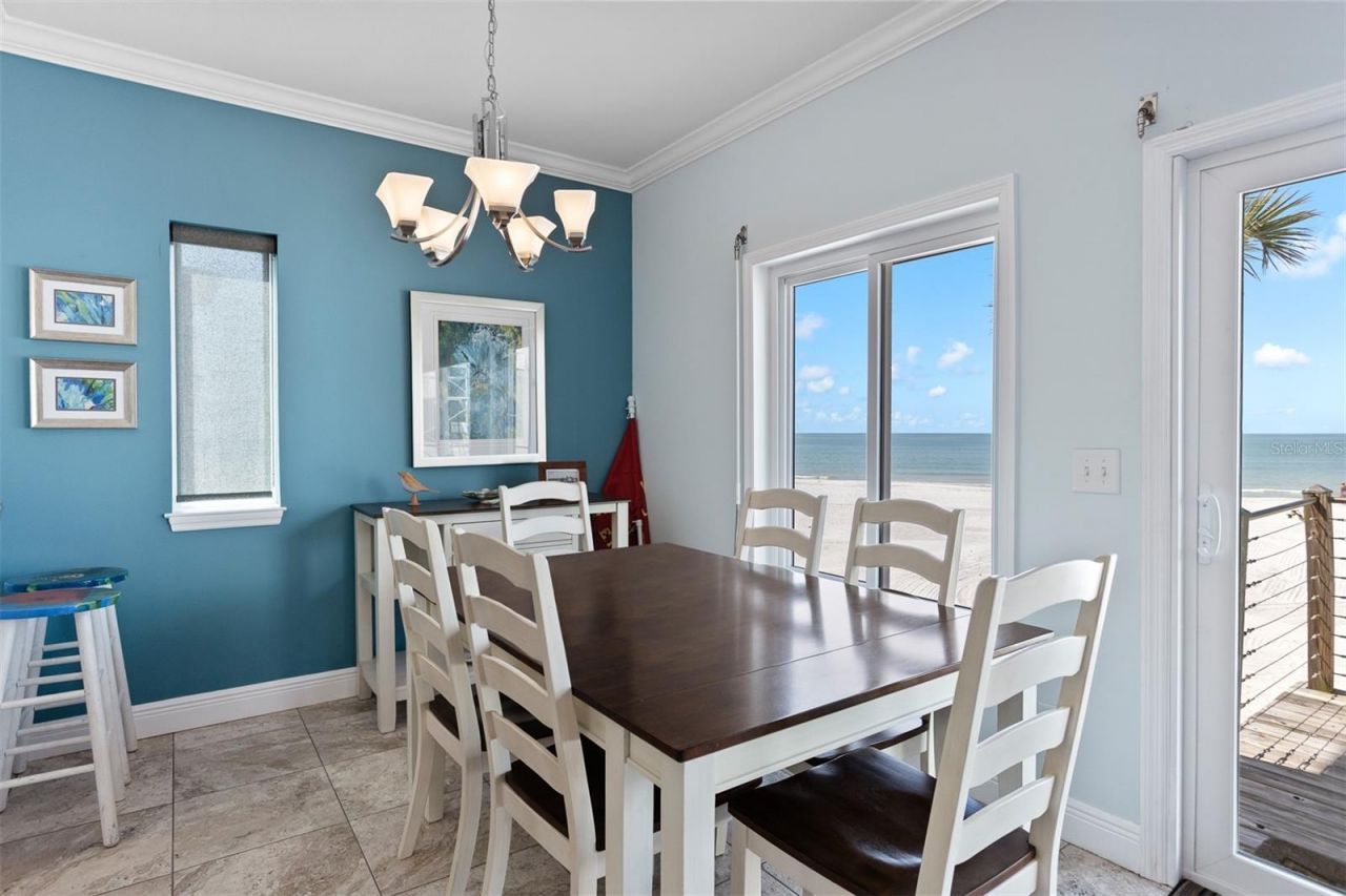 17610 Lee Avenue, Redington Shores, FL 33708 Photo