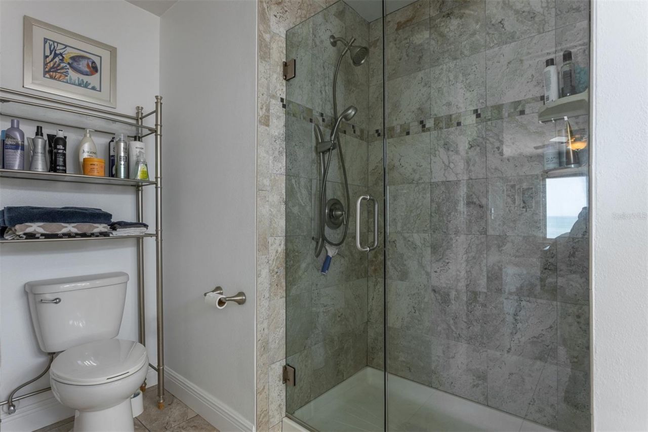 17610 Lee Avenue, Redington Shores, FL 33708 Photo