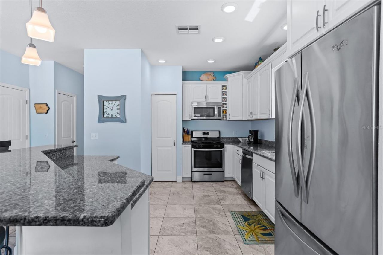 17610 Lee Avenue, Redington Shores, FL 33708 Photo