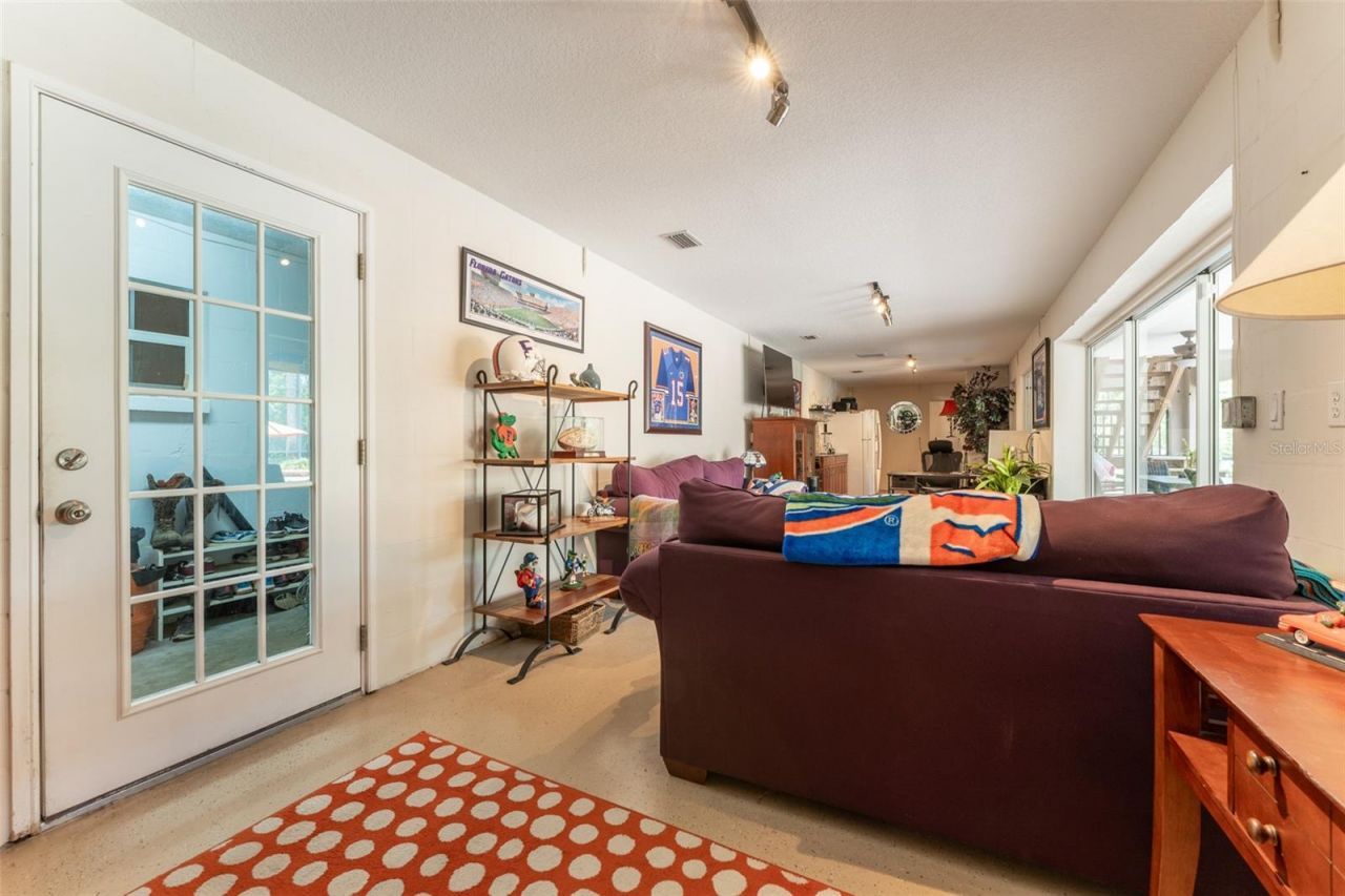 8214 Revels Road, Riverview, FL 33569 Photo