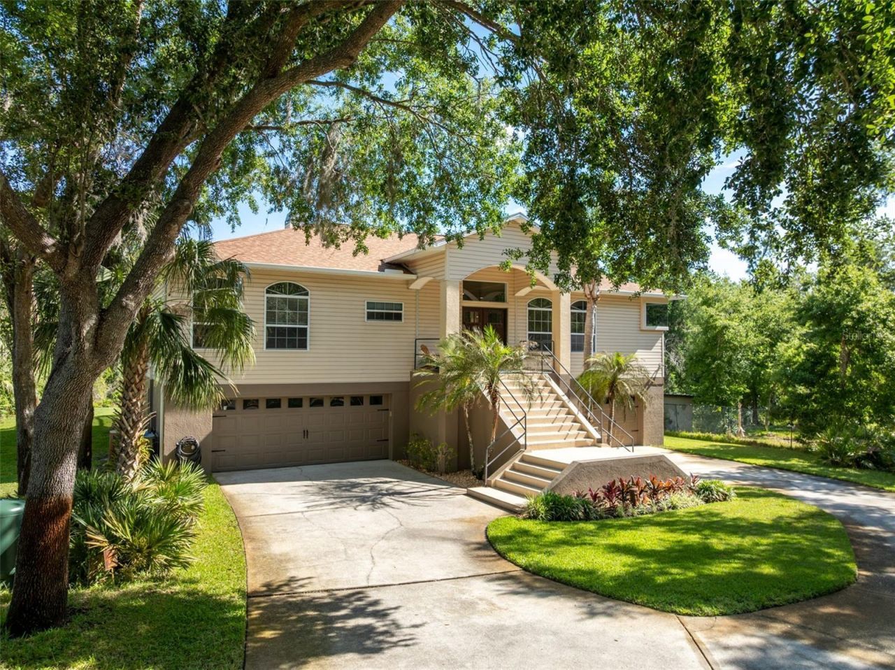 8214 Revels Road, Riverview, FL 33569 Photo