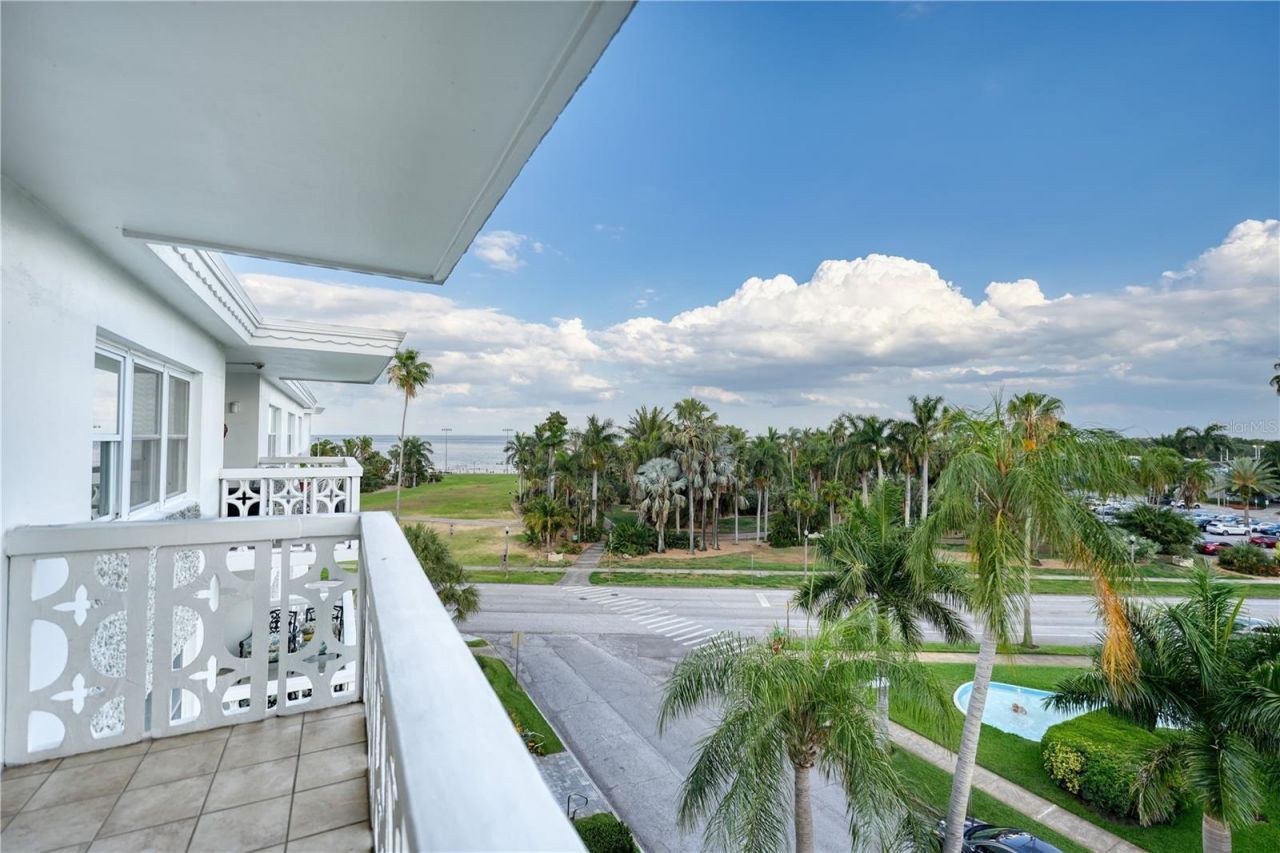 1100 N Shore Drive Ne, Unit 505, Saint Petersburg, FL 33701 Photo