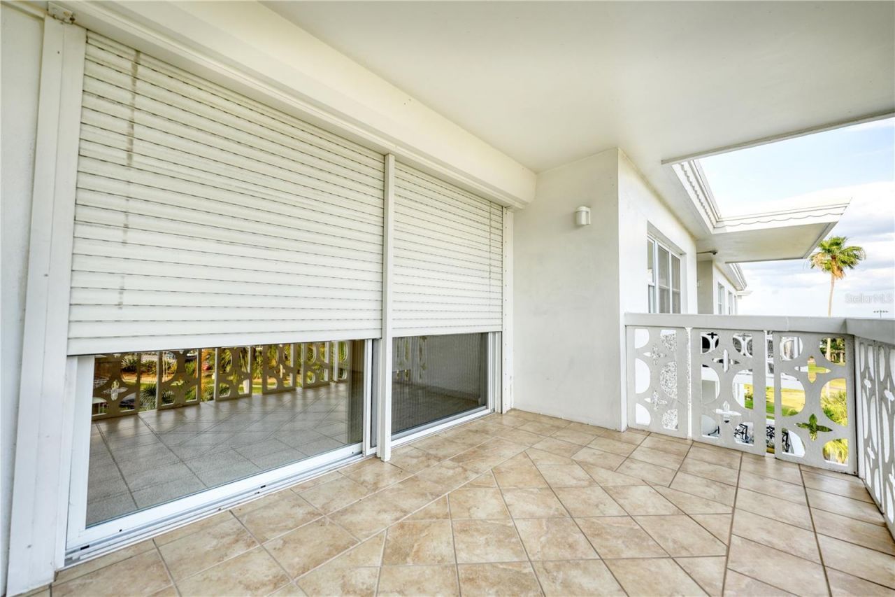 1100 N Shore Drive Ne, Unit 505, Saint Petersburg, FL 33701 Photo