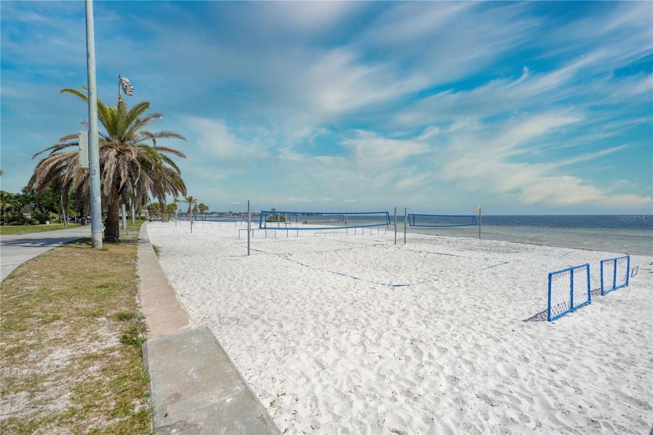 1100 N Shore Drive Ne, Unit 505, Saint Petersburg, FL 33701 Photo