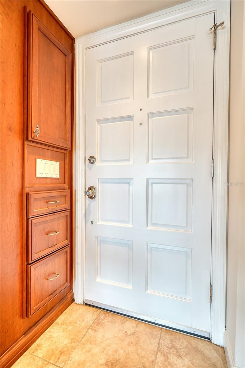 1100 N Shore Drive Ne, Unit 505, Saint Petersburg, FL 33701 Photo