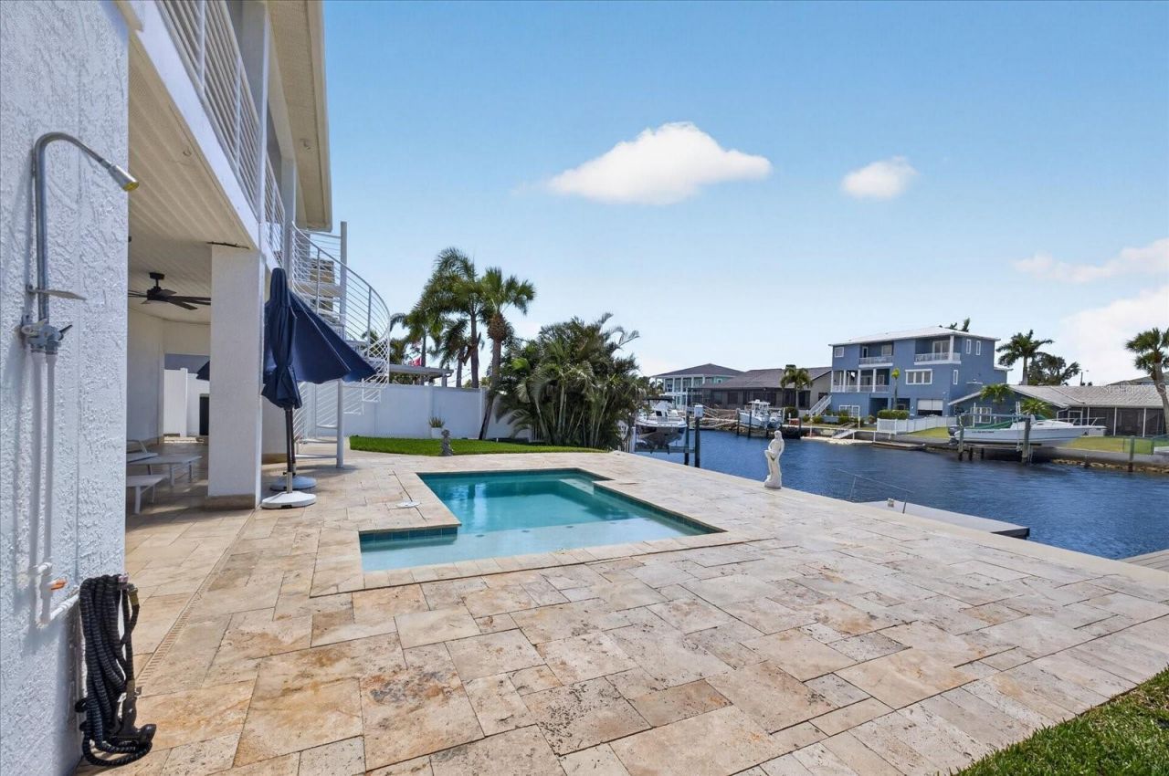 5101 Southshore Drive, New Port Richey, FL 34652 Photo