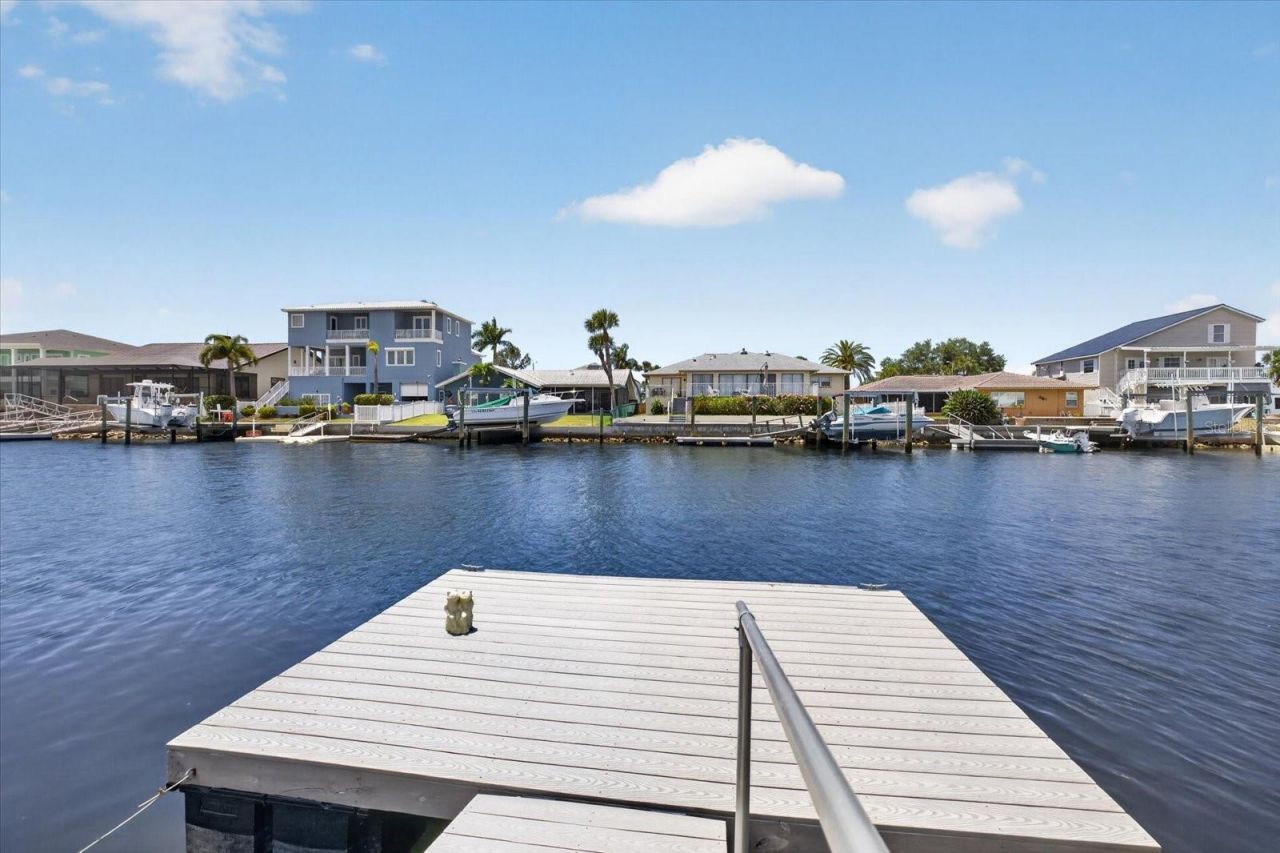 5101 Southshore Drive, New Port Richey, FL 34652 Photo