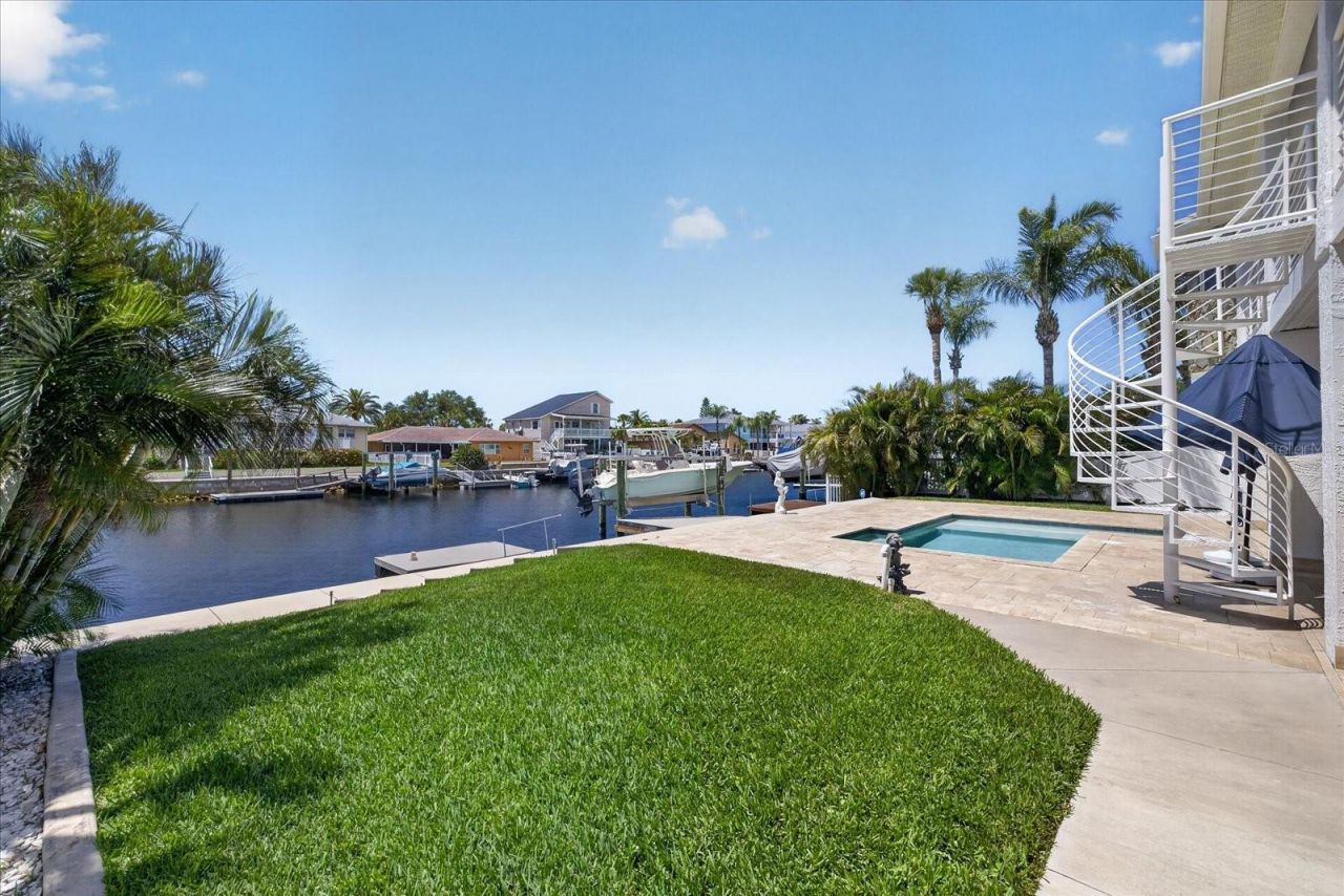 5101 Southshore Drive, New Port Richey, FL 34652 Photo