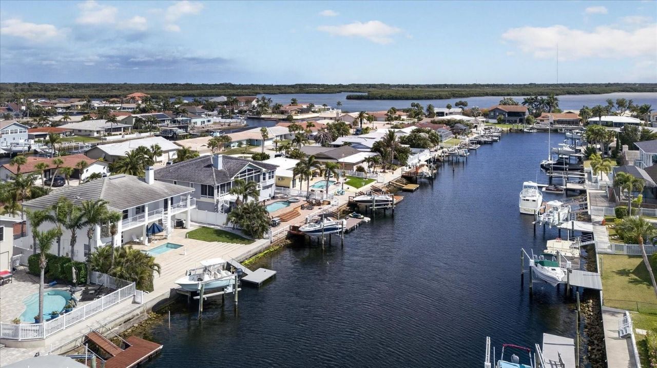 5101 Southshore Drive, New Port Richey, FL 34652 Photo