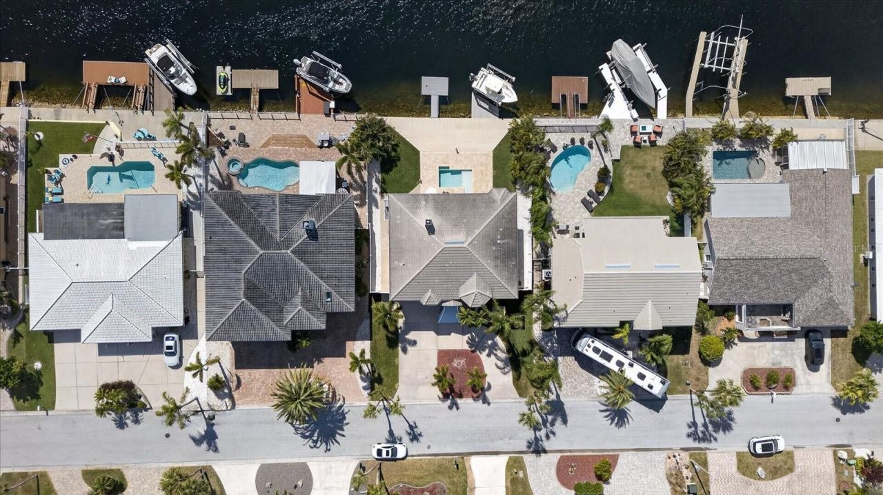 5101 Southshore Drive, New Port Richey, FL 34652 Photo