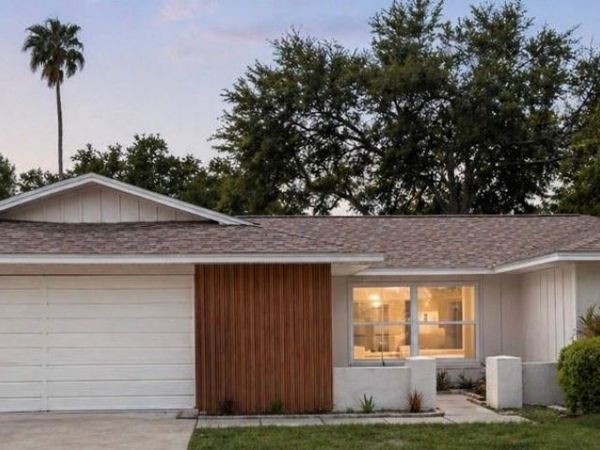 3041 OAK COVE DRIVE , CLEARWATER, FL 33759