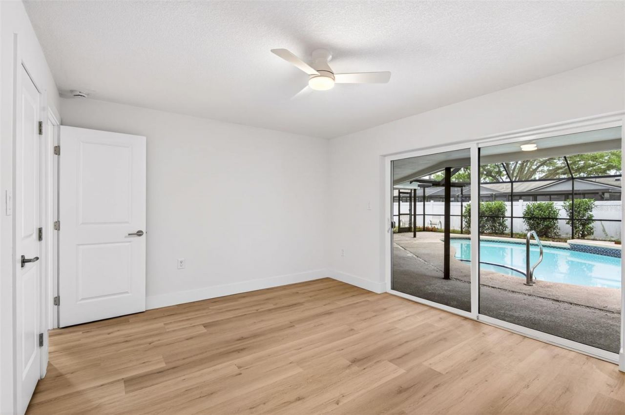 3041 Oak Cove Drive, Clearwater, FL 33759 Photo