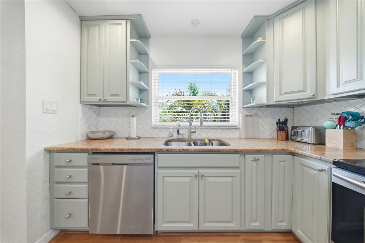 7700 16th Avenue N, Saint Petersburg, FL 33710 Photo