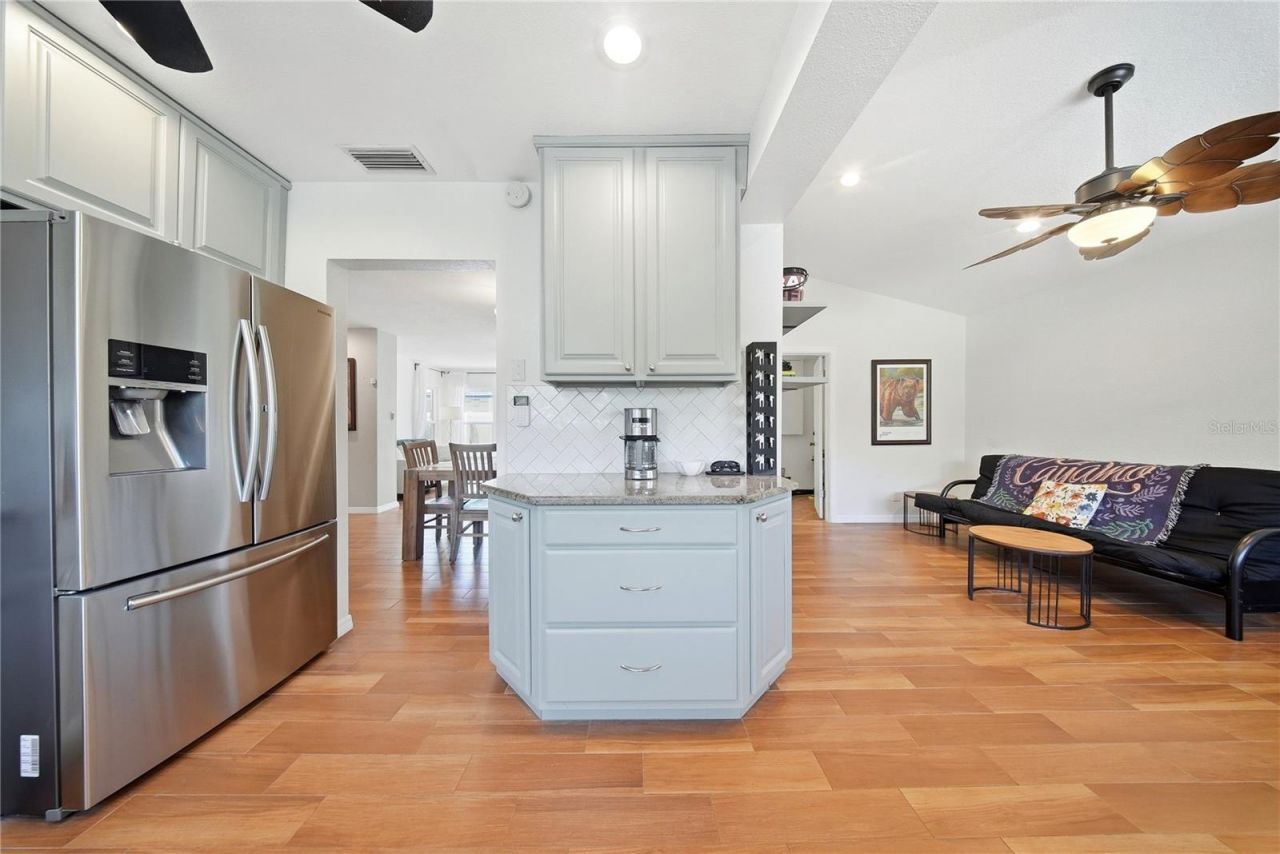 7700 16th Avenue N, Saint Petersburg, FL 33710 Photo