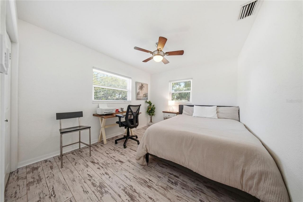 7700 16th Avenue N, Saint Petersburg, FL 33710 Photo