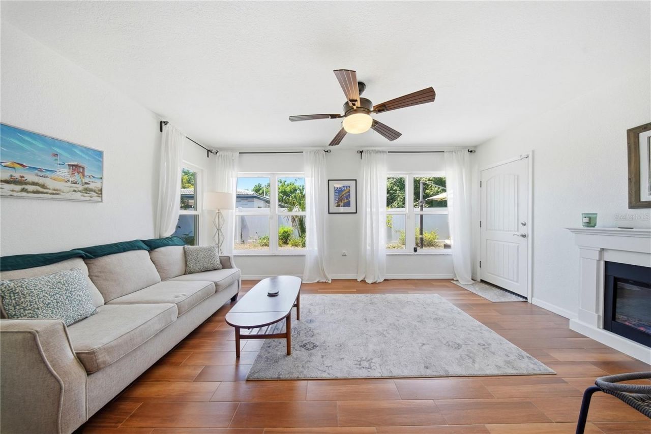 7700 16th Avenue N, Saint Petersburg, FL 33710 Photo