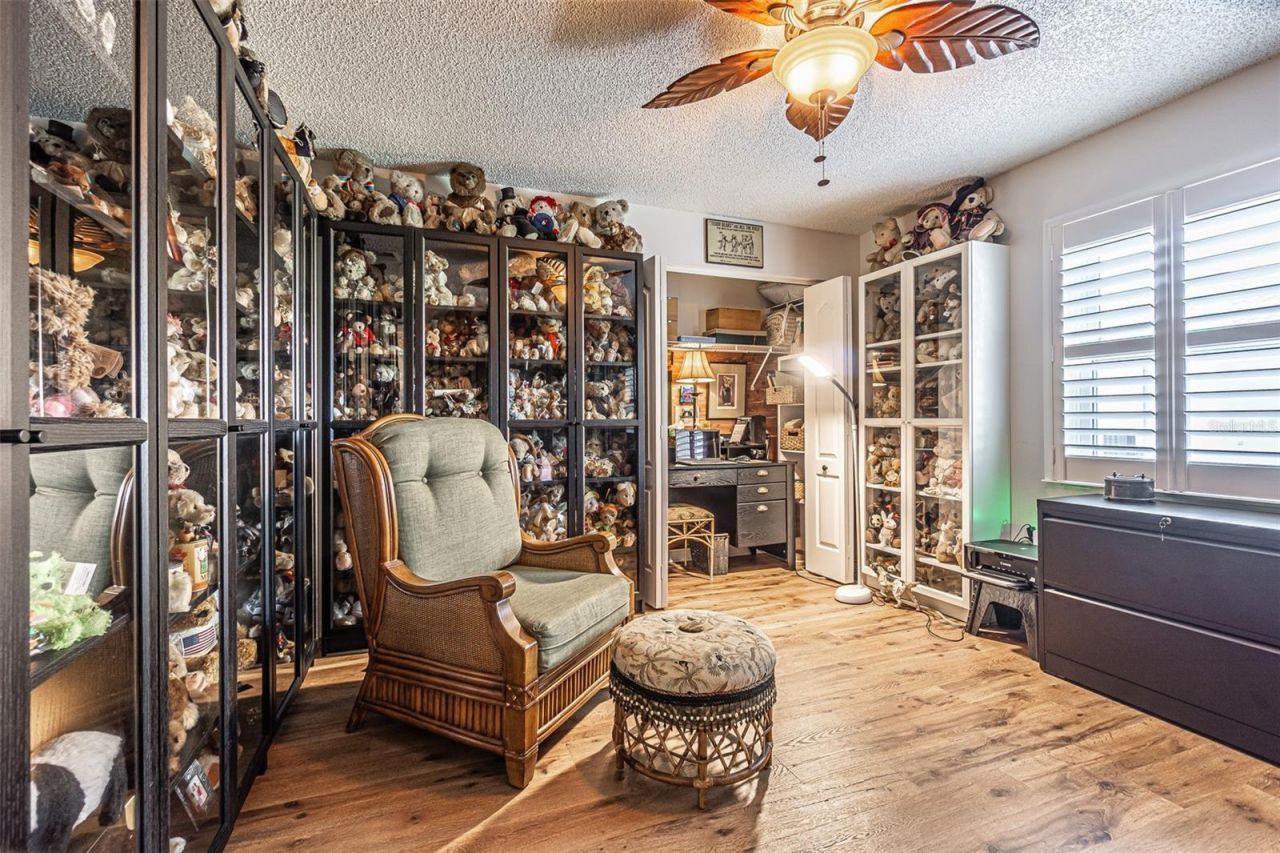 6132 Silver Oaks Drive , Zephyrhills, FL 33542 Photo