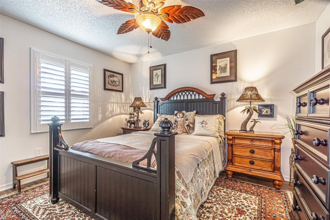 6132 Silver Oaks Drive , Zephyrhills, FL 33542 Photo