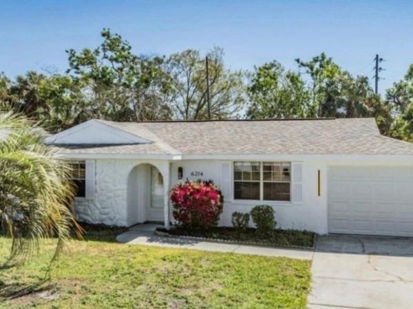 6214 WESTPORT DRIVE , PORT RICHEY, FL 34668