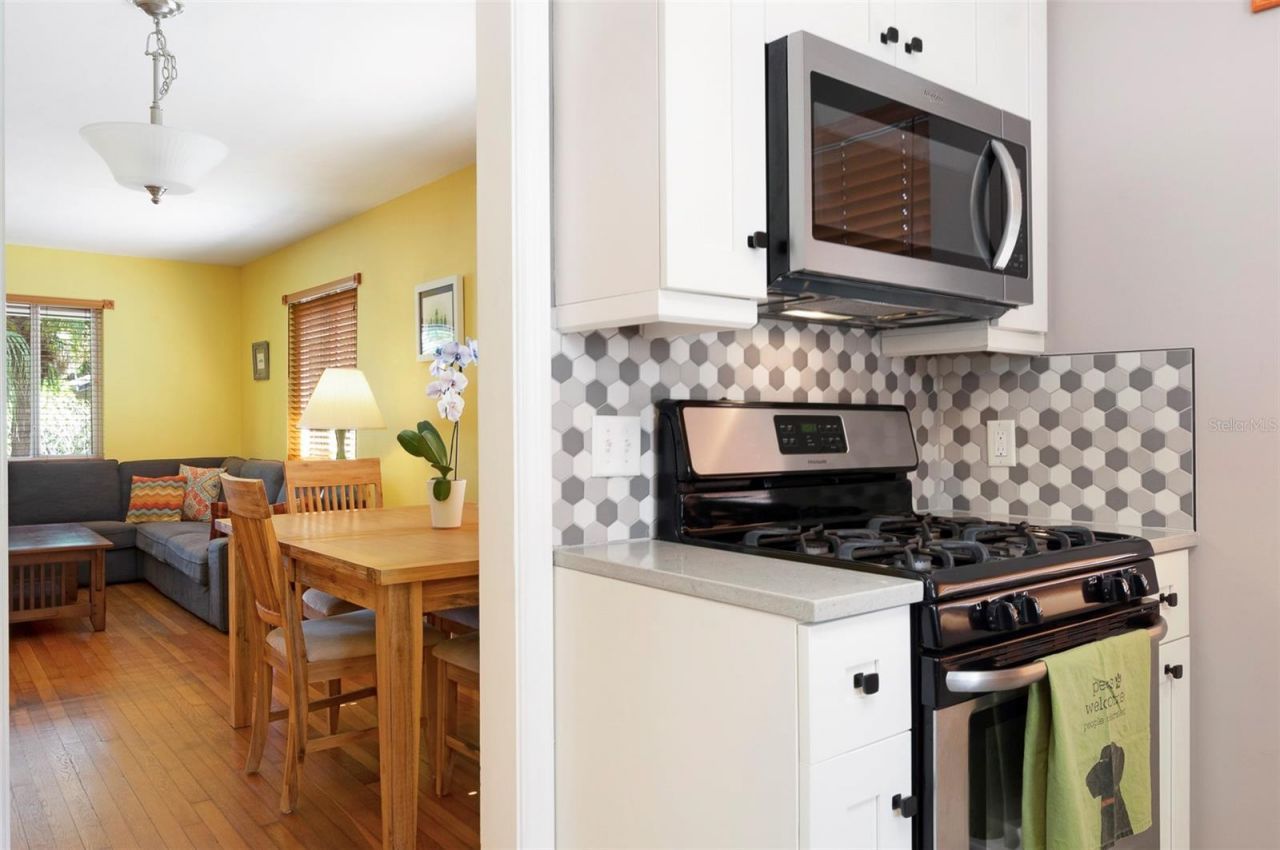 3016 3rd Avenue N, Saint Petersburg, FL 33713 Photo