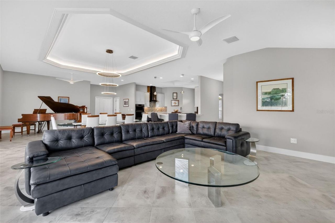 2165 Gordon Path, The Villages, FL 32163 Photo