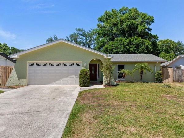 11171 105TH AVENUE , LARGO, FL 33778