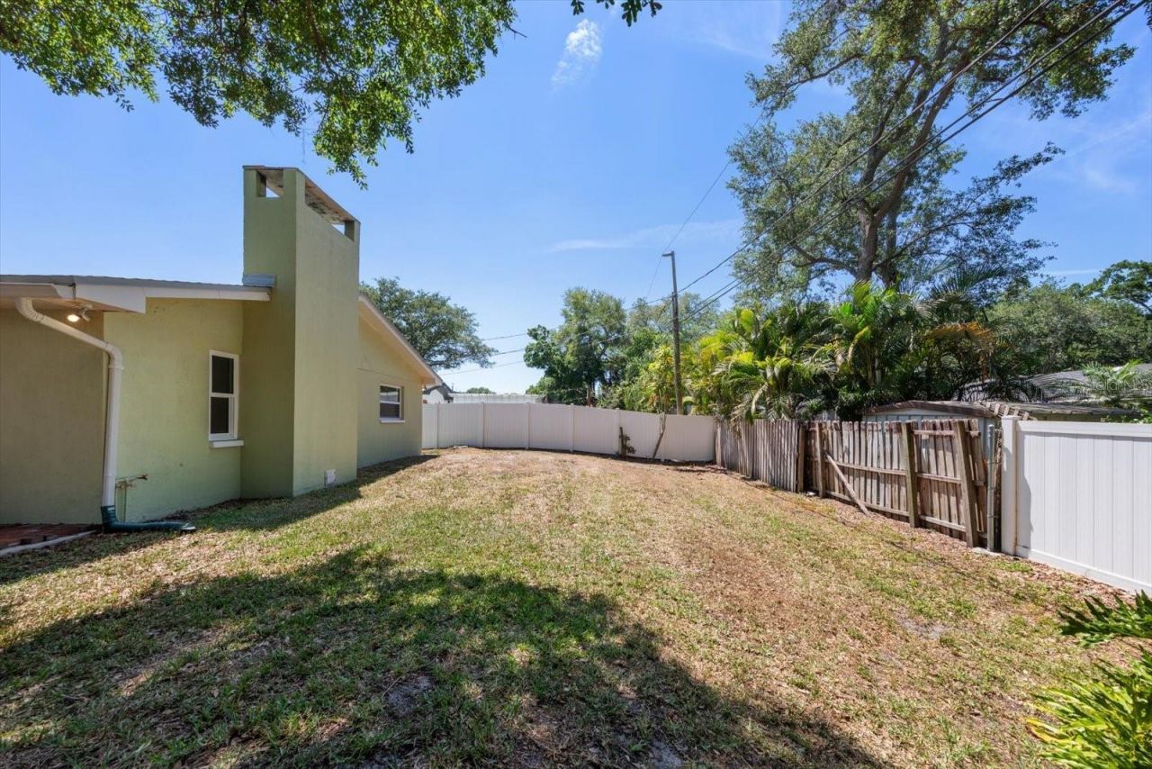 11171 105th Avenue, Largo, FL 33778 Photo