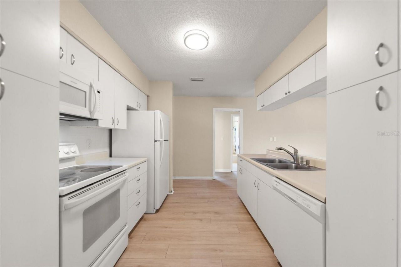 11171 105th Avenue, Largo, FL 33778 Photo