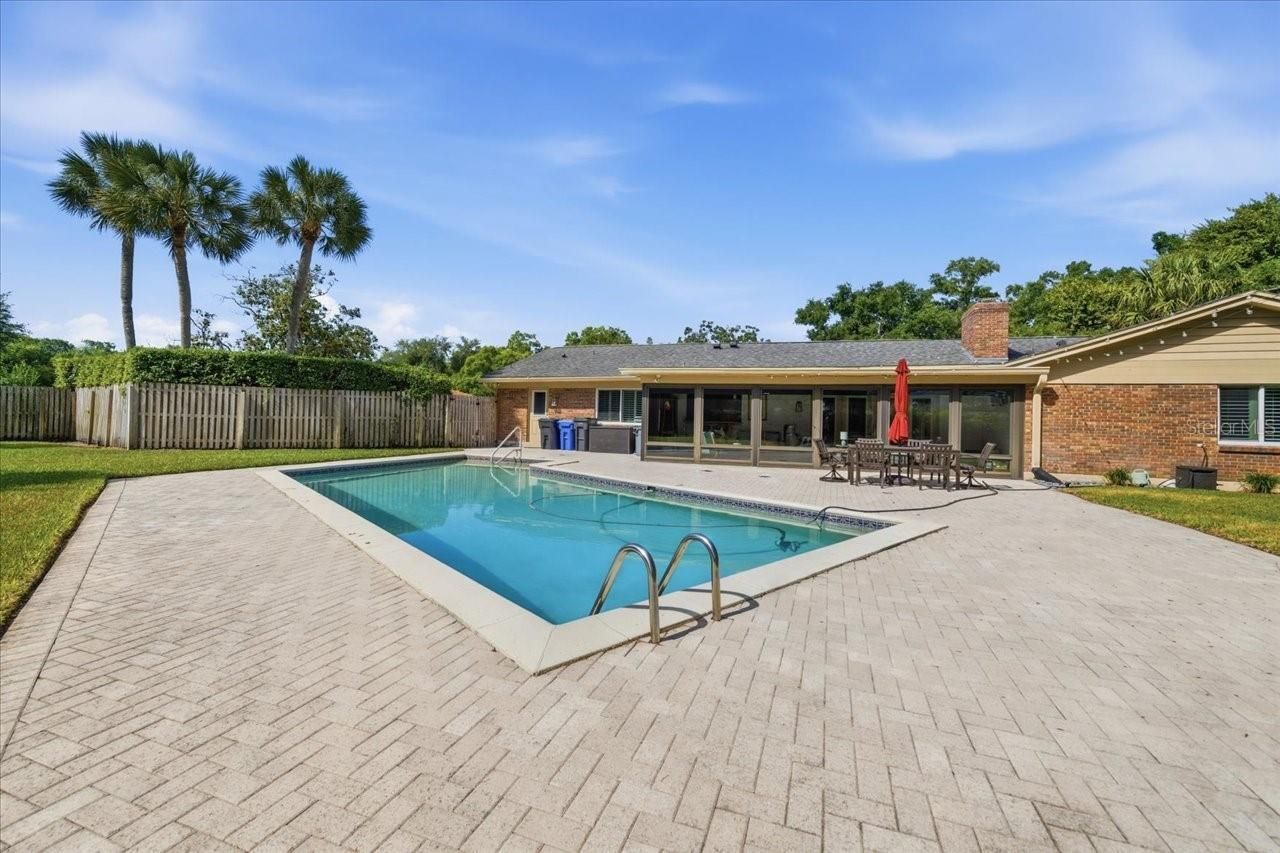 4014 Carrollwood Village Drive, Tampa, FL 33618 Photo