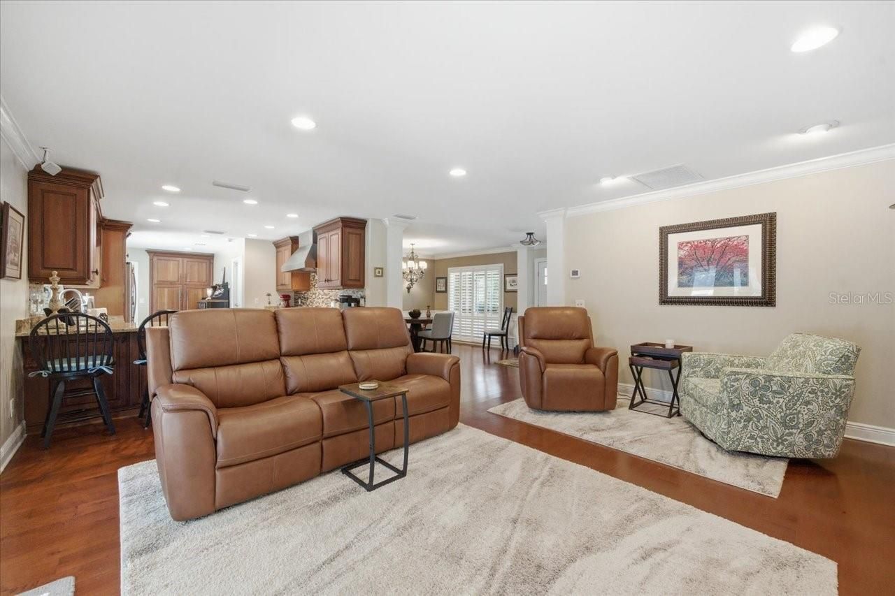 4014 Carrollwood Village Drive, Tampa, FL 33618 Photo