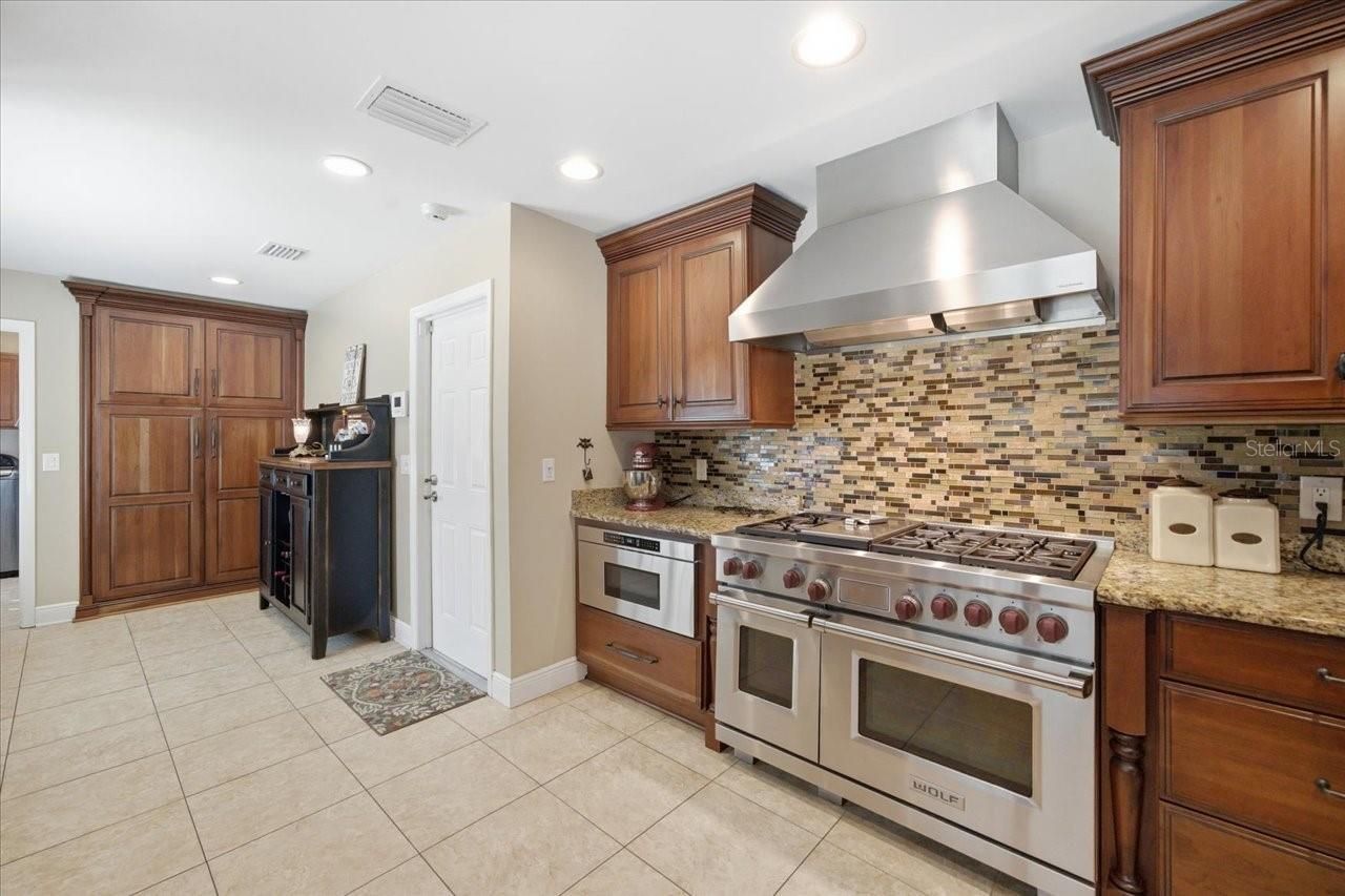 4014 Carrollwood Village Drive, Tampa, FL 33618 Photo