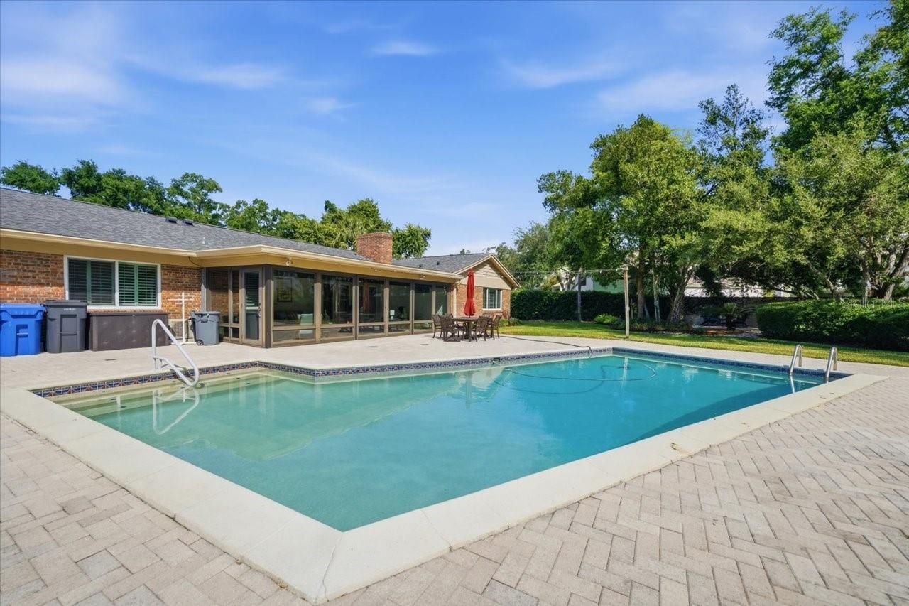 4014 Carrollwood Village Drive, Tampa, FL 33618 Photo