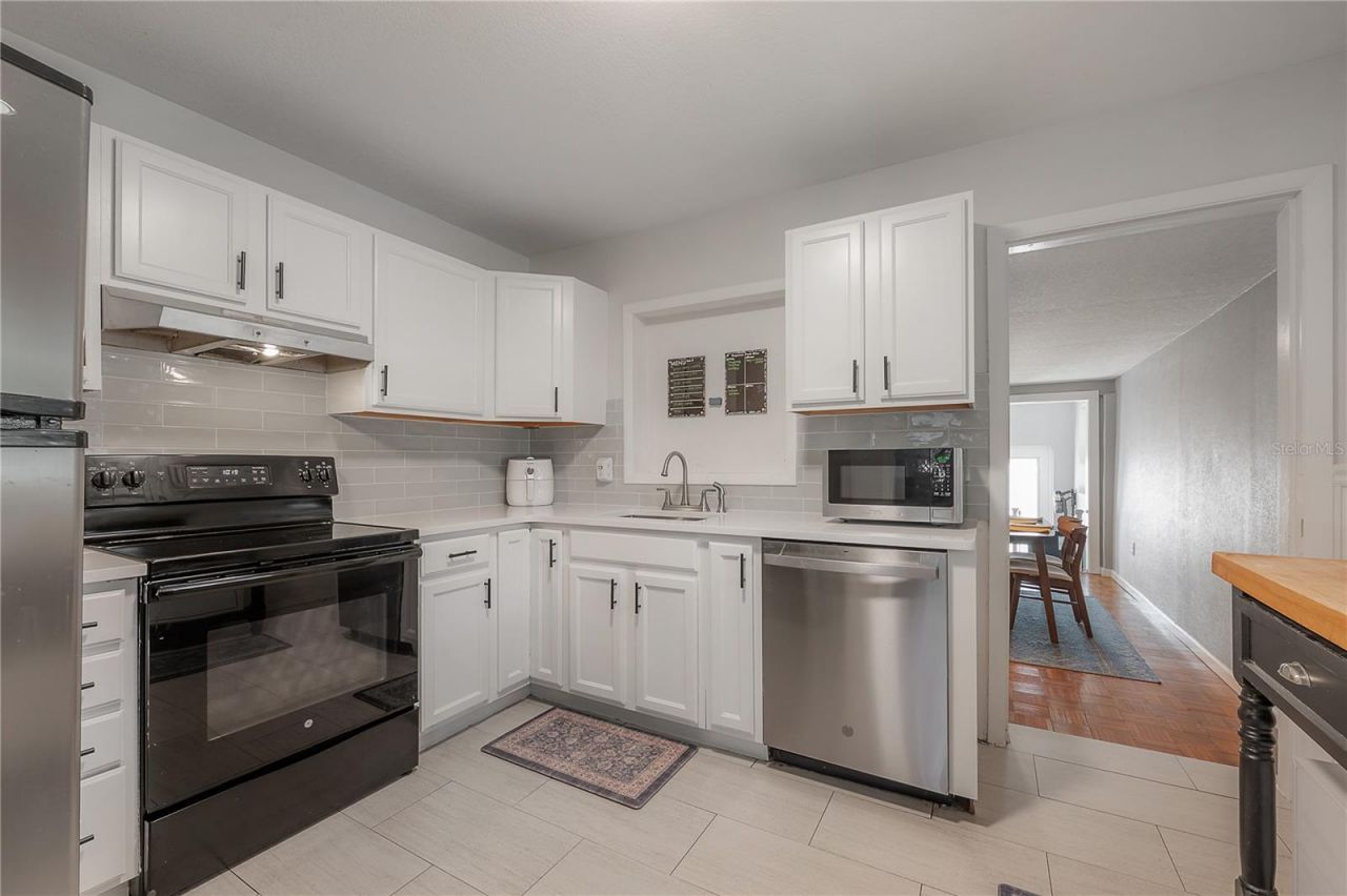 5138 3rd Avenue N, Saint Petersburg, FL 33710 Photo