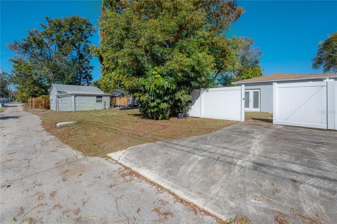 5138 3rd Avenue N, Saint Petersburg, FL 33710 Photo