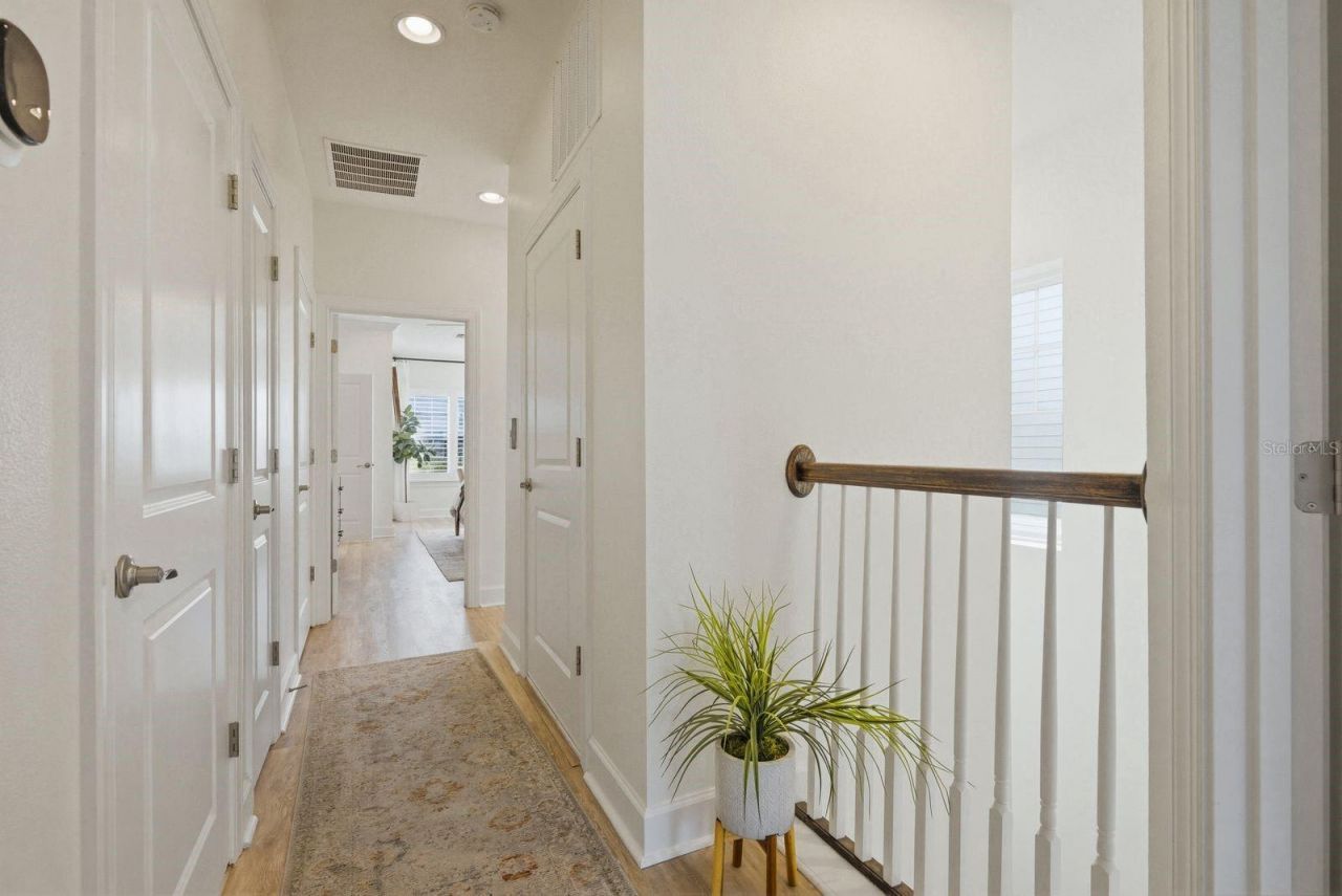 3201 Nautical Place S, Saint Petersburg, FL 33712 Photo