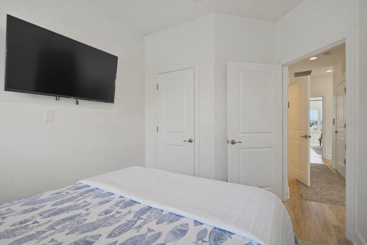 3201 Nautical Place S, Saint Petersburg, FL 33712 Photo